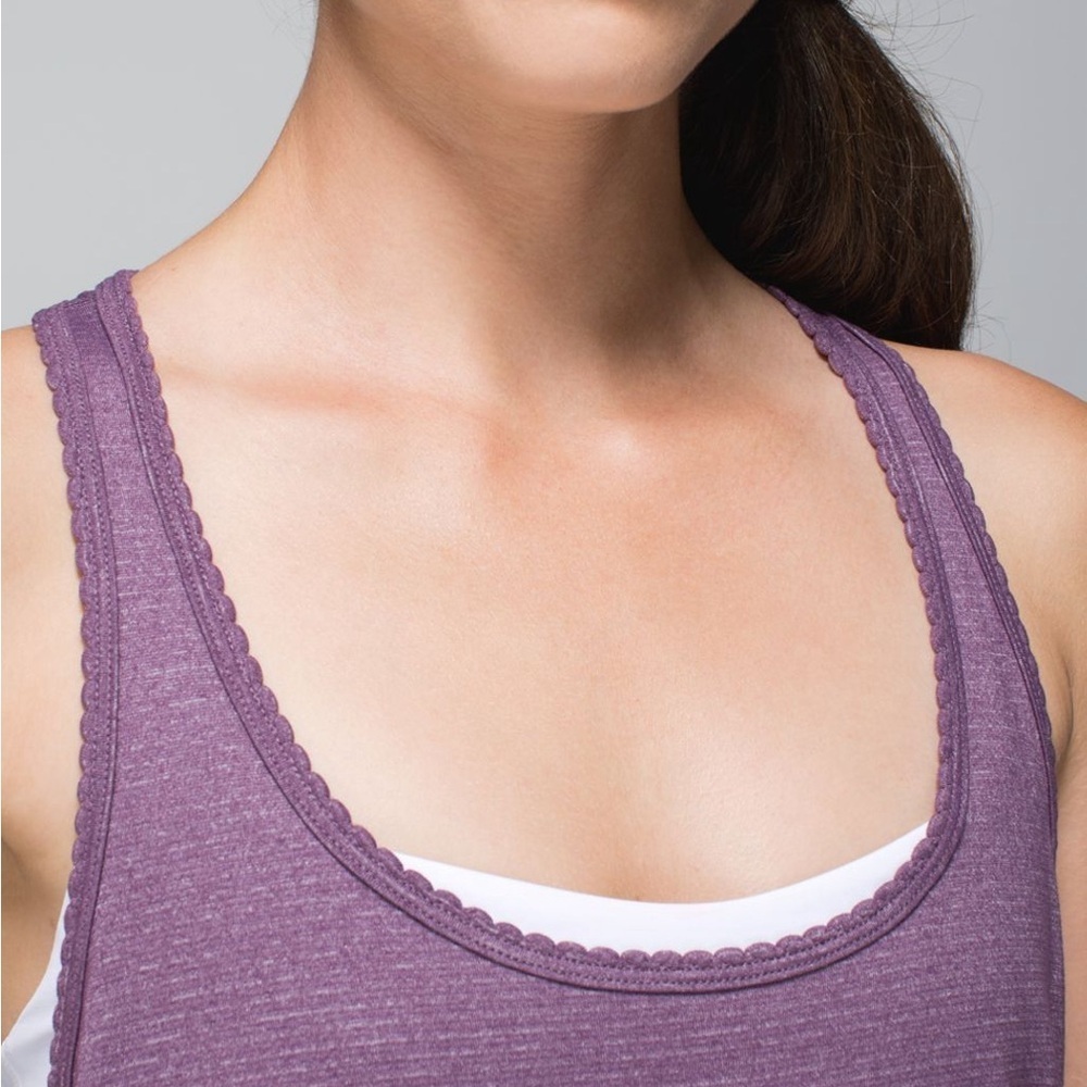 Lululemon 105 F Singlet Tank — Heathered Purple Fog (Size 8) Long Loose Tanktop - Picture 5 of 10